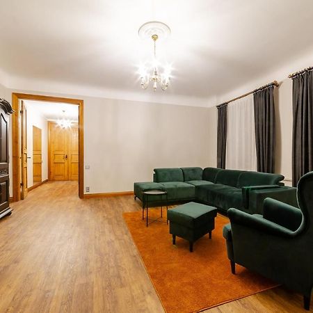 Appartamento Gourmet Storie'S Ap 68Sqm Renovated Free Parking Riga Esterno foto