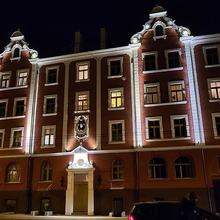 Appartamento Gourmet Storie'S Ap 68Sqm Renovated Free Parking Riga Esterno foto