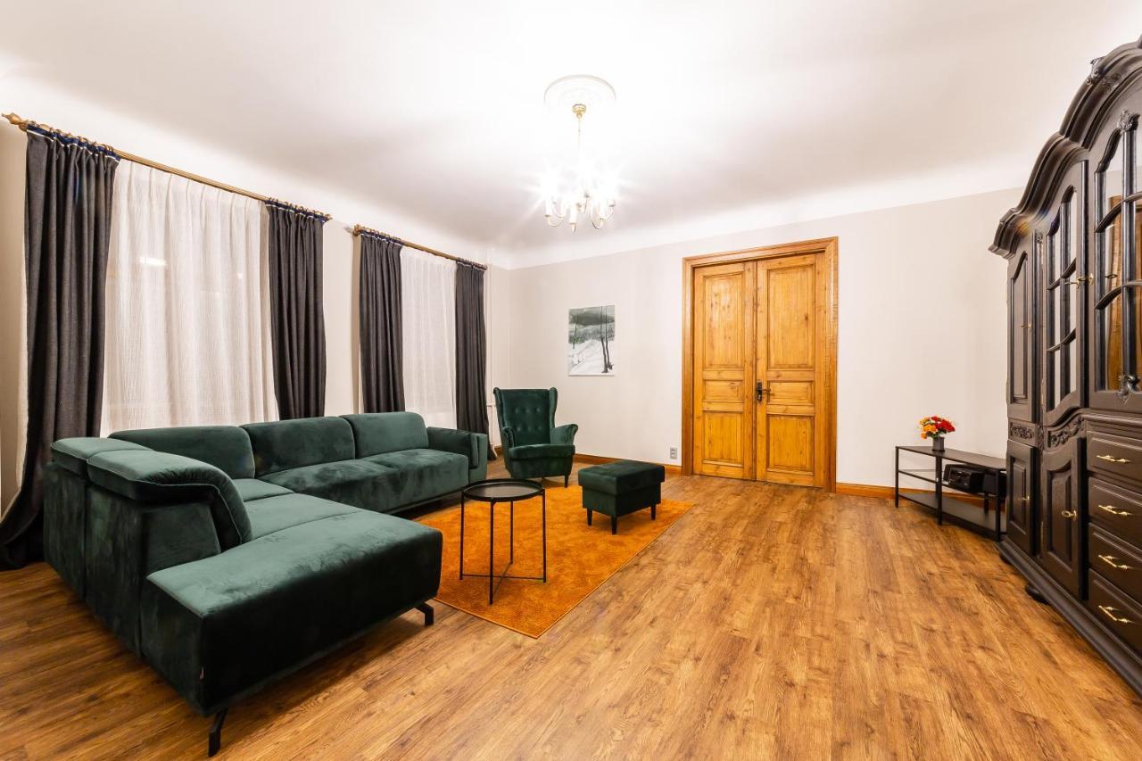 Appartamento Gourmet Storie'S Ap 68Sqm Renovated Free Parking Riga Esterno foto